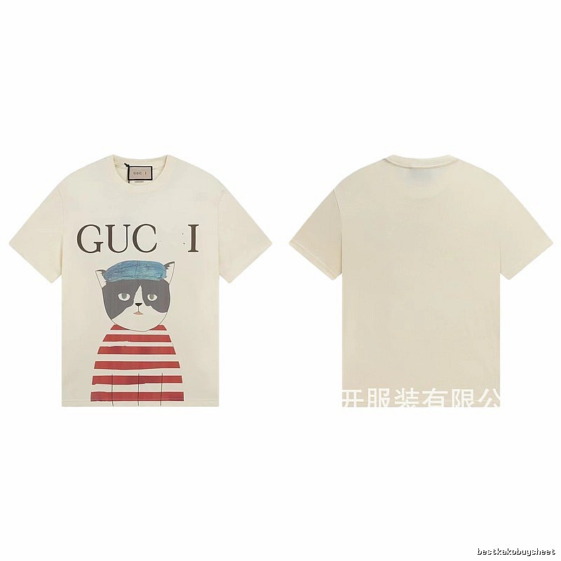 Gucci Cat Print Vintage Style Off-White T-Shirt