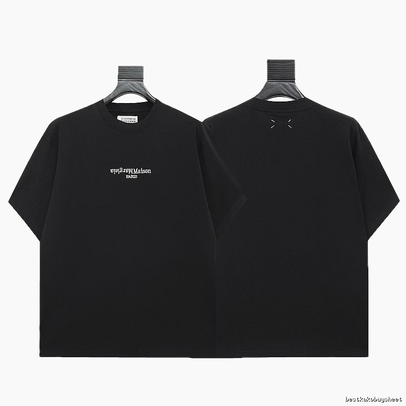 Maison Margiela Stitch Minimalist Style Black Short-sleeve T-shirt