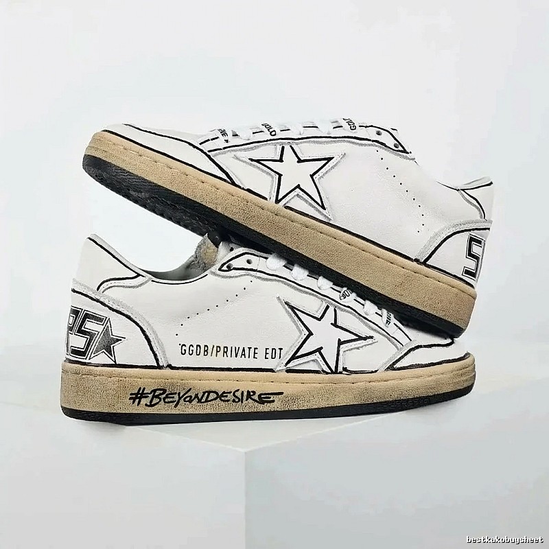 Golden Goose Dirty Sneakers, Trend, White