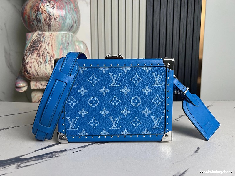 Louis Vuitton Bright Blue Monogram Box Shoulder Blue Shoulder Bag for Streetwear Looks