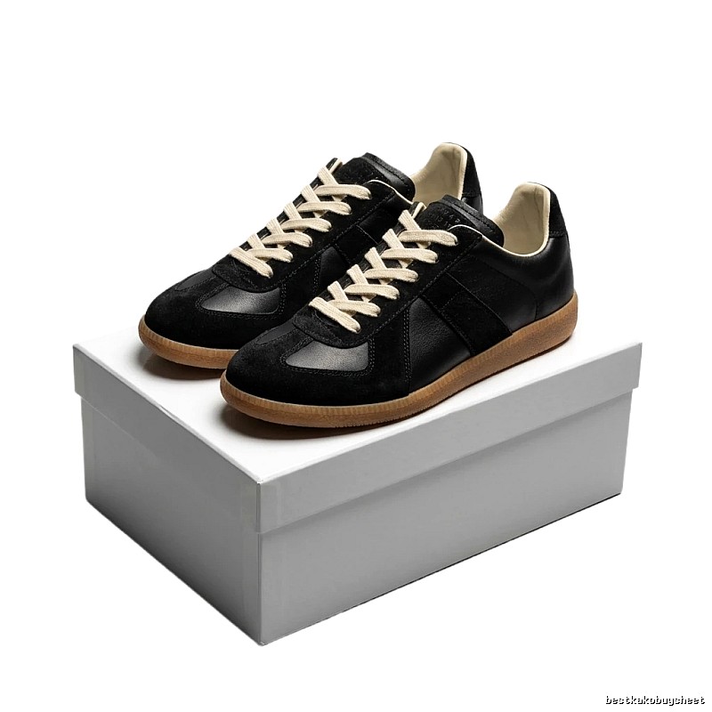 Maison Margiela German military training retro-style black shoes